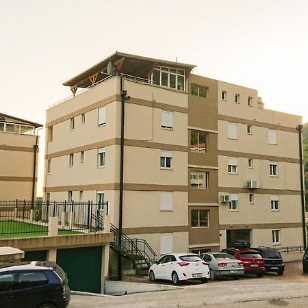 Apartment Green House Petrovac Eksteriør bilde