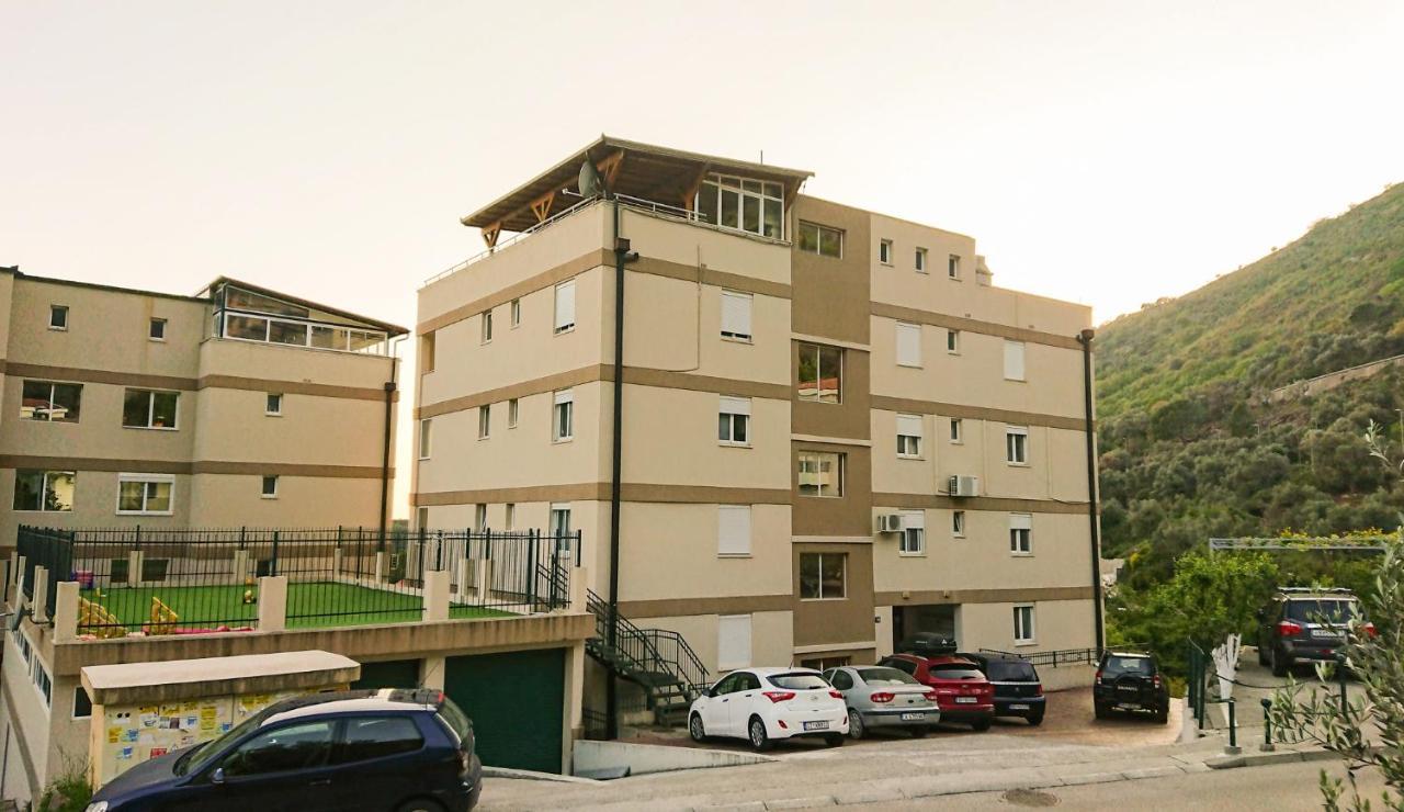 Apartment Green House Petrovac Eksteriør bilde